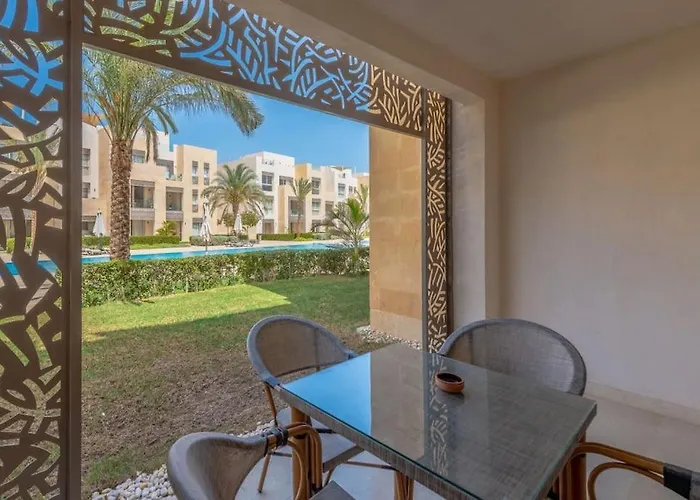 Pool Front 2br In Mangroovy - El Gouna, Access *