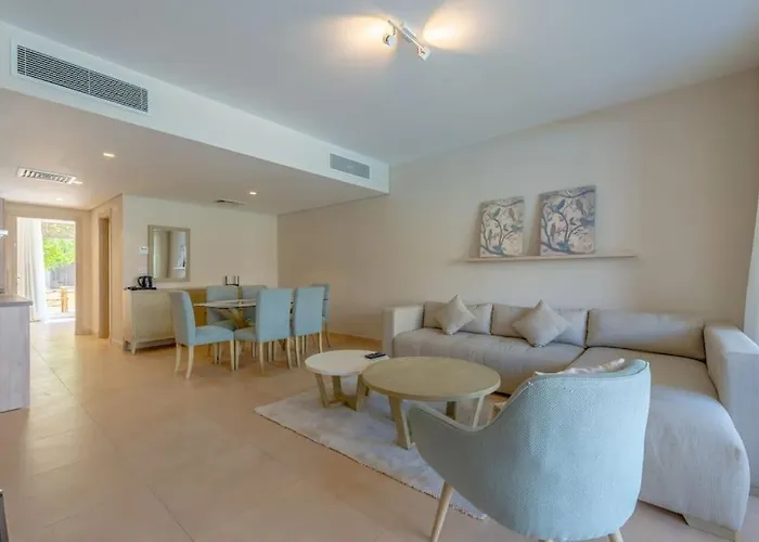 Pool Front 2br In Mangroovy - El Gouna, Access * Hurghada