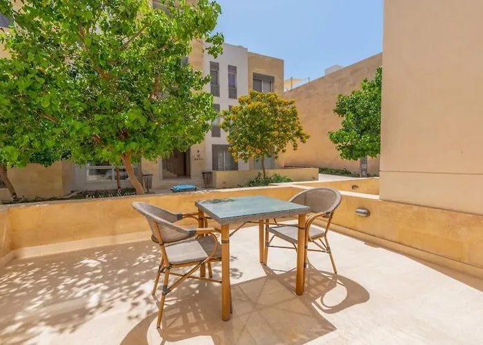 Pool Front 2br In Mangroovy - El Gouna, Access Hurghada